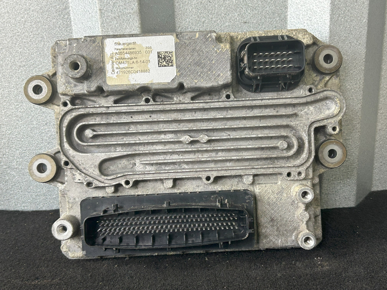 MERCEDES-BENZ MCM 2.1 ACTROS MP4 - ECU 트럭 용 : 사진 3 MERCEDES-BENZ MCM 2.1 ACTROS MP4 - ECU 트럭 용 : 사진 3