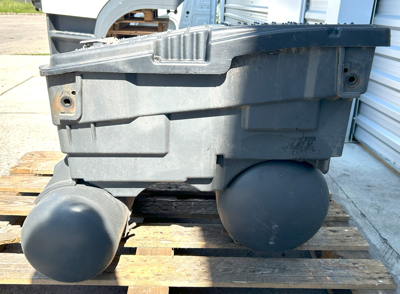 Mercedes AROCS MP4 BATTERY BOX WITH CYLINDERS - 배터리 트럭 용 : 사진 4 Mercedes AROCS MP4 BATTERY BOX WITH CYLINDERS - 배터리 트럭 용 : 사진 4