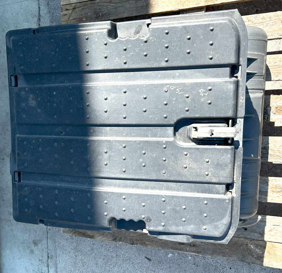 Mercedes AROCS MP4 BATTERY BOX WITH CYLINDERS - 배터리 트럭 용 : 사진 5 Mercedes AROCS MP4 BATTERY BOX WITH CYLINDERS - 배터리 트럭 용 : 사진 5