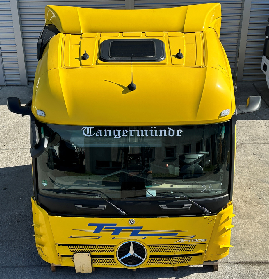 Mercedes-Benz ACTROS MP5 STREAM SPACE - 운전실 트럭 용 : 사진 1 Mercedes-Benz ACTROS MP5 STREAM SPACE - 운전실 트럭 용 : 사진 1