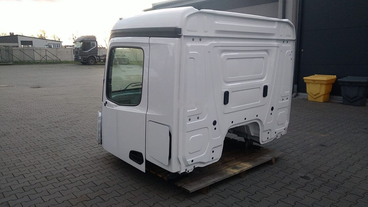 Mercedes-Benz Arocs 8x8 8x6 4x4 6x6 6x4 M Classic Space 320mm Mercedes-Benz AROCS Arocs 8x8 8x6 4x4 6x6 6x4 M Classic Space 320mm truck - 운전실 트럭 용 : 사진 3 Mercedes-Benz Arocs 8x8 8x6 4x4 6x6 6x4 M Classic Space 320mm Mercedes-Benz AROCS Arocs 8x8 8x6 4x4 6x6 6x4 M Classic Space 320mm truck - 운전실 트럭 용 : 사진 3