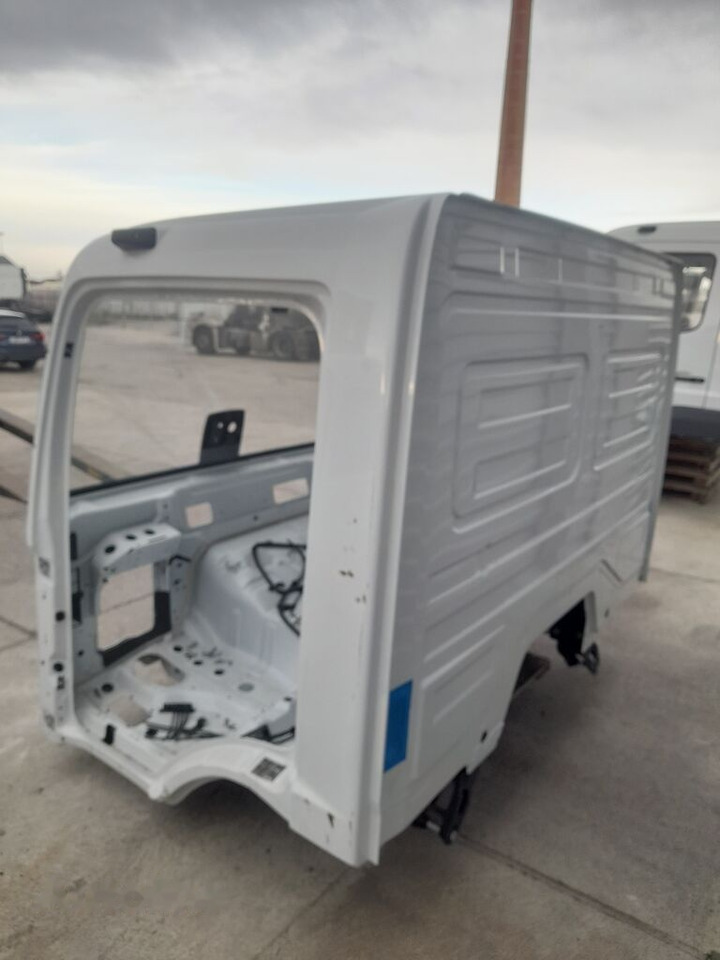 Mercedes-Benz Atego truck - 운전실 트럭 용 : 사진 5 Mercedes-Benz Atego truck - 운전실 트럭 용 : 사진 5