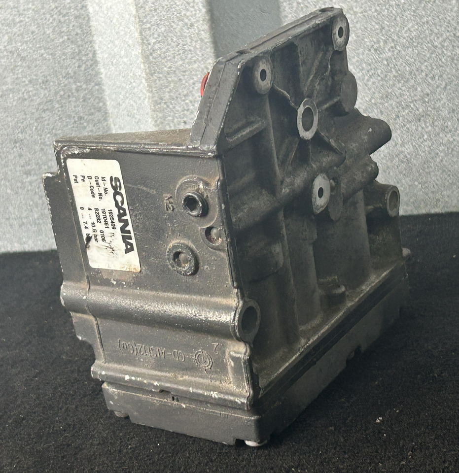 SCANIA Retarder Solenoid Valve - 브레이크 밸브 : 사진 2 SCANIA Retarder Solenoid Valve - 브레이크 밸브 : 사진 2
