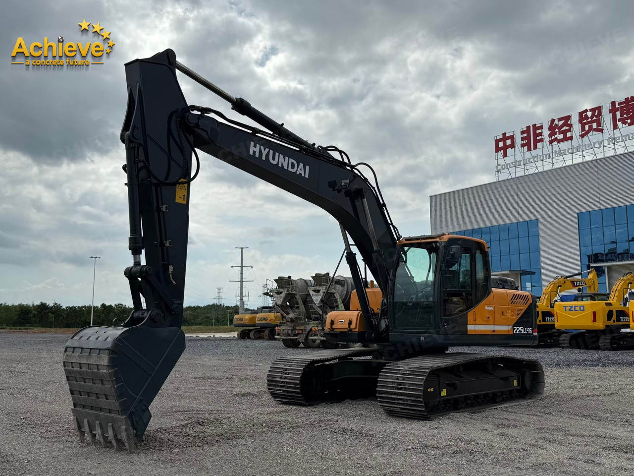 Hyundai Hyundai Heavy Industries R225LC-9 excavator  Cummins B5.9-C  112/1950kw/rpm 1.05m³ 22ton Remanufactured【ACHIEVE】 TOP CONDITION!!! - 크롤러 굴삭기 : 사진 4 Hyundai Hyundai Heavy Industries R225LC-9 excavator  Cummins B5.9-C  112/1950kw/rpm 1.05m³ 22ton Remanufactured【ACHIEVE】 TOP CONDITION!!! - 크롤러 굴삭기 : 사진 4