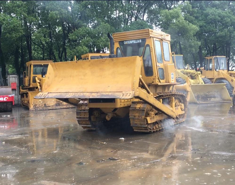 Caterpillar D6D Bulldozer Good Condition Tracked Tractor for Bolivia - 불도저 : 사진 3 Caterpillar D6D Bulldozer Good Condition Tracked Tractor for Bolivia - 불도저 : 사진 3