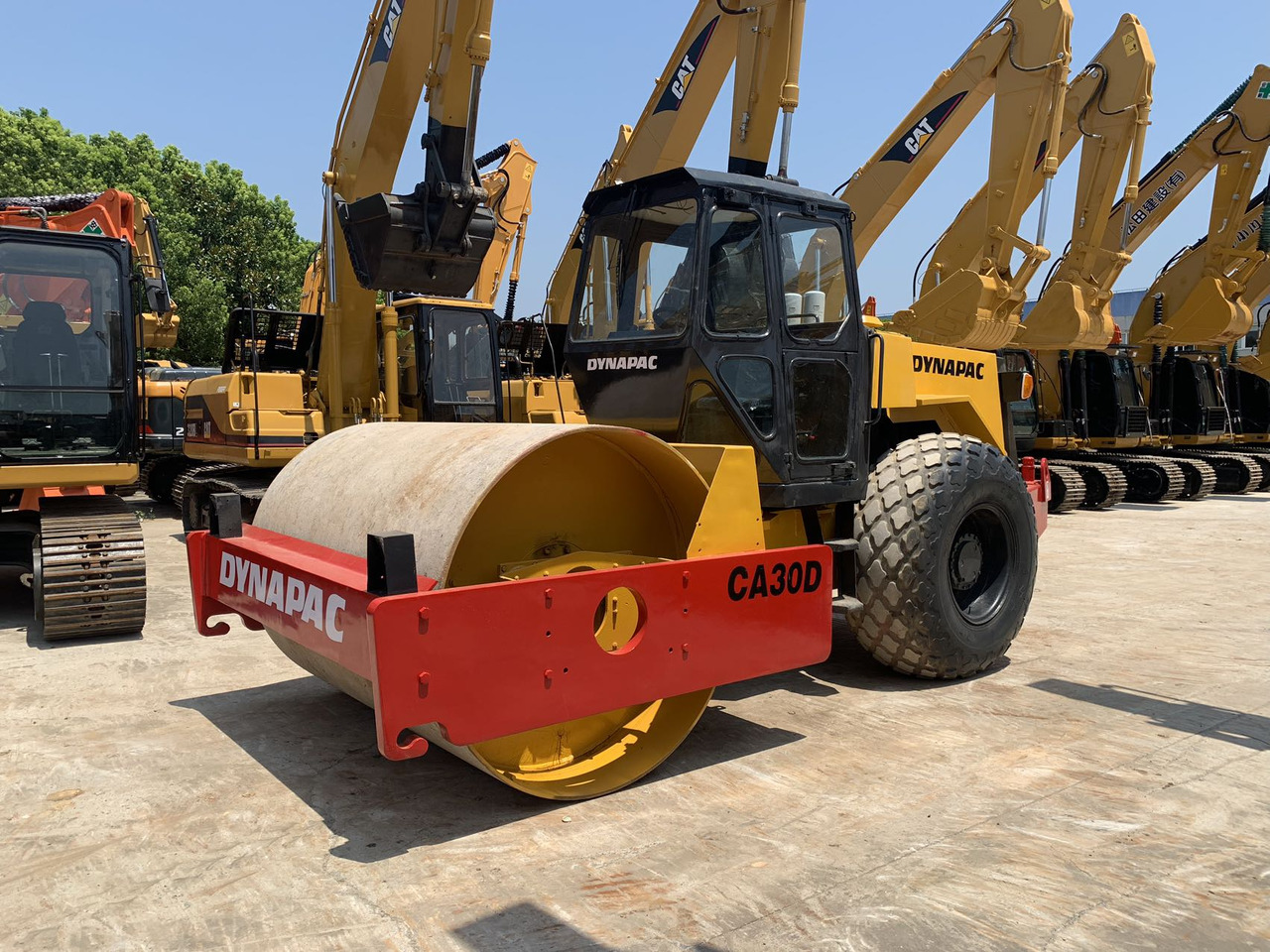 Dynapac CA30D Secondhand Vibratory Road Roller - 로드 롤러 : 사진 4 Dynapac CA30D Secondhand Vibratory Road Roller - 로드 롤러 : 사진 4