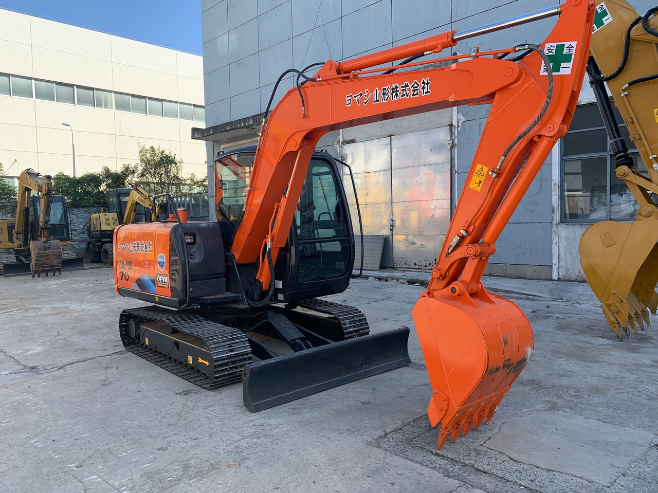 Hitachi Mini Excavator ZX70, ZX75, ZX60 Cheap Excavator Machine - 크롤러 굴삭기 : 사진 2 Hitachi Mini Excavator ZX70, ZX75, ZX60 Cheap Excavator Machine - 크롤러 굴삭기 : 사진 2