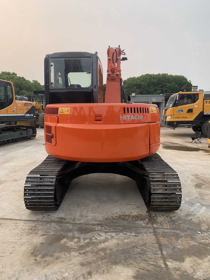 Hitachi Tracked Excavator ZX75 with Blade Dozer - 크롤러 굴삭기 : 사진 4 Hitachi Tracked Excavator ZX75 with Blade Dozer - 크롤러 굴삭기 : 사진 4