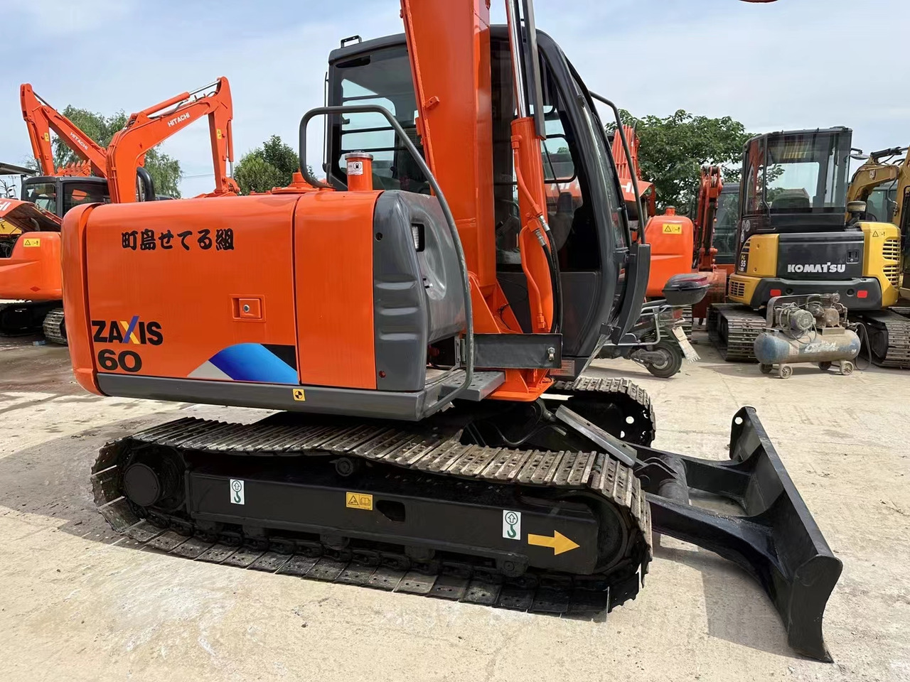 Hitachi ZX60 Mini Excavator Cheap Machine - 크롤러 굴삭기 : 사진 2 Hitachi ZX60 Mini Excavator Cheap Machine - 크롤러 굴삭기 : 사진 2