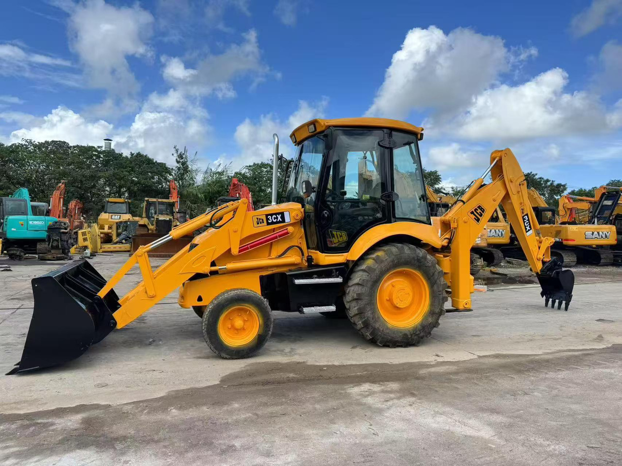 JCB 4x4 Backhoe Loader 3CX Used Condition - 백호 로더 : 사진 2 JCB 4x4 Backhoe Loader 3CX Used Condition - 백호 로더 : 사진 2