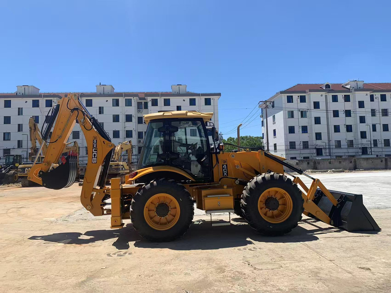 JCB Backhoe Loader 4CX, 4DX Good Price on Sale - 백호 로더 : 사진 2 JCB Backhoe Loader 4CX, 4DX Good Price on Sale - 백호 로더 : 사진 2