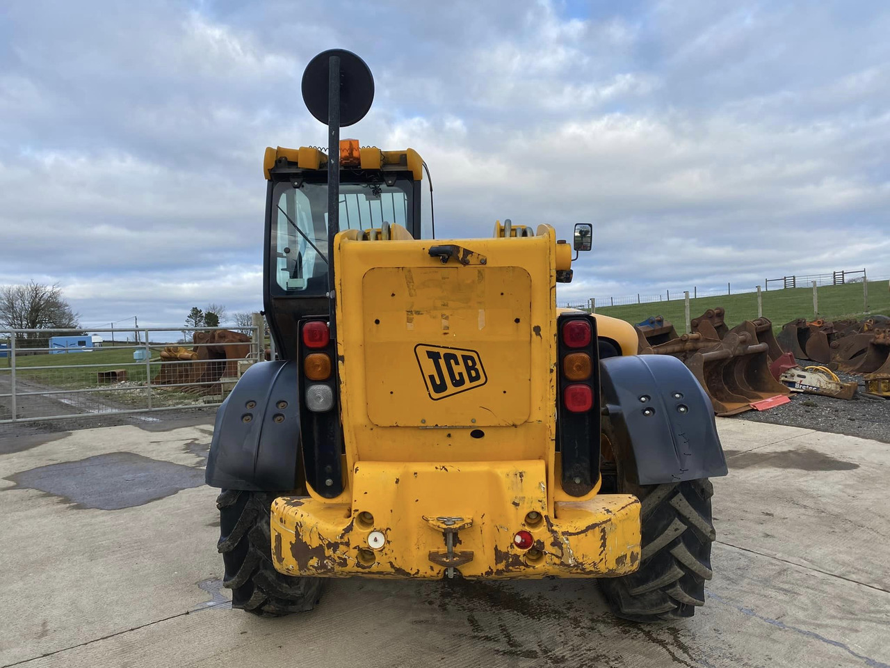 JCB Telehandler 535-5 Original Color 3.5 ton Capacity - 텔레스코픽 핸들러 : 사진 5 JCB Telehandler 535-5 Original Color 3.5 ton Capacity - 텔레스코픽 핸들러 : 사진 5