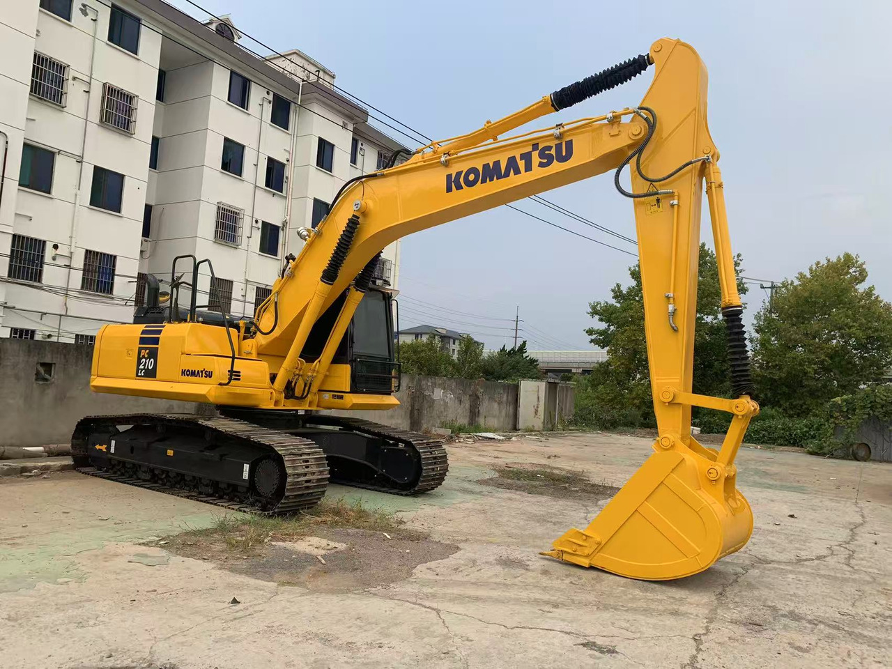 Komatsu Crawler Excavator PC210, PC200 Good Price Japan Excavator - 크롤러 굴삭기 : 사진 2 Komatsu Crawler Excavator PC210, PC200 Good Price Japan Excavator - 크롤러 굴삭기 : 사진 2