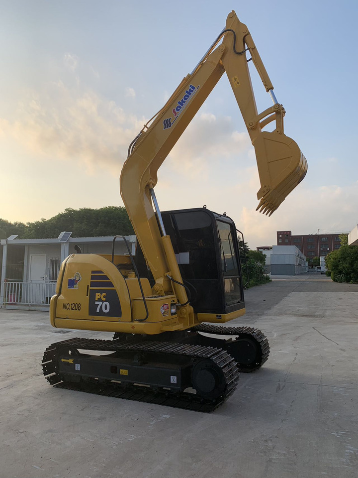 Komatsu Mini Excavator PC70 Japan Origin Good Price - 크롤러 굴삭기 : 사진 2 Komatsu Mini Excavator PC70 Japan Origin Good Price - 크롤러 굴삭기 : 사진 2