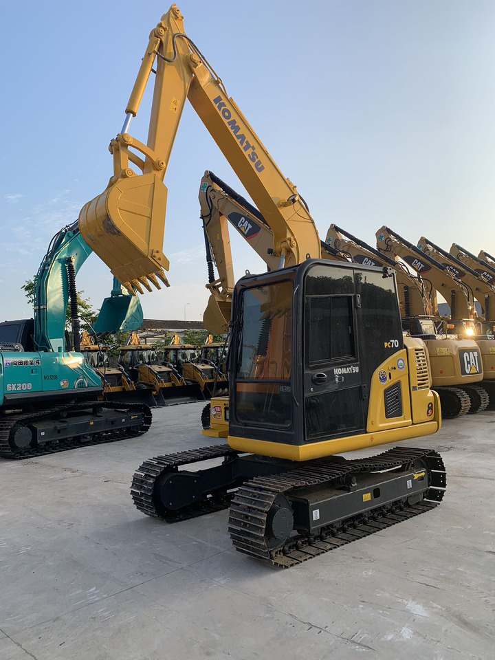Komatsu Mini Excavator PC70 Japan Origin Good Price - 크롤러 굴삭기 : 사진 3 Komatsu Mini Excavator PC70 Japan Origin Good Price - 크롤러 굴삭기 : 사진 3