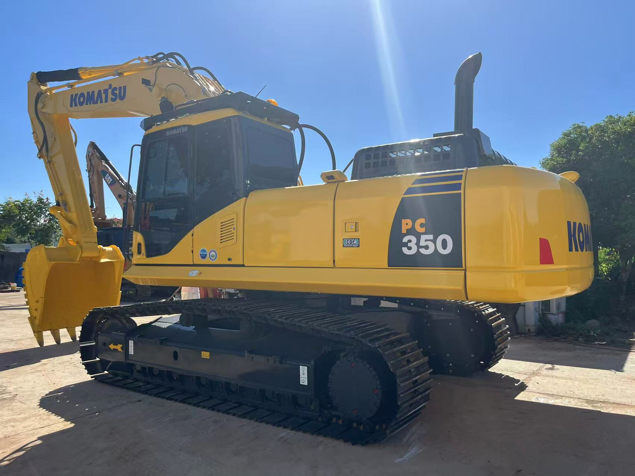 Komatsu PC350 Secondhand Big Excavator 35 ton Capacity - 크롤러 굴삭기 : 사진 1 Komatsu PC350 Secondhand Big Excavator 35 ton Capacity - 크롤러 굴삭기 : 사진 1