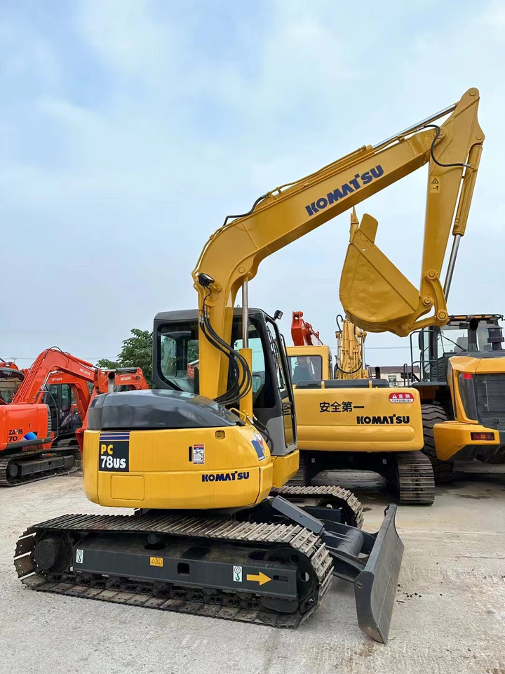 Komatsu PC78US Mini Excavator Good Price on Sale - 크롤러 굴삭기 : 사진 4 Komatsu PC78US Mini Excavator Good Price on Sale - 크롤러 굴삭기 : 사진 4