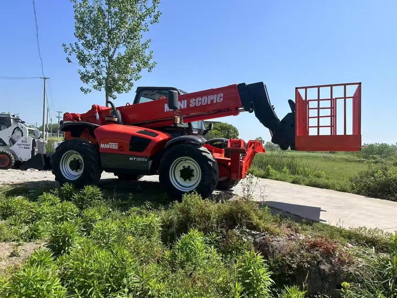 MANITOU 1235S Telehandler Secondhand Condition Forklift with Telescopic Boom - 텔레스코픽 핸들러 : 사진 2 MANITOU 1235S Telehandler Secondhand Condition Forklift with Telescopic Boom - 텔레스코픽 핸들러 : 사진 2