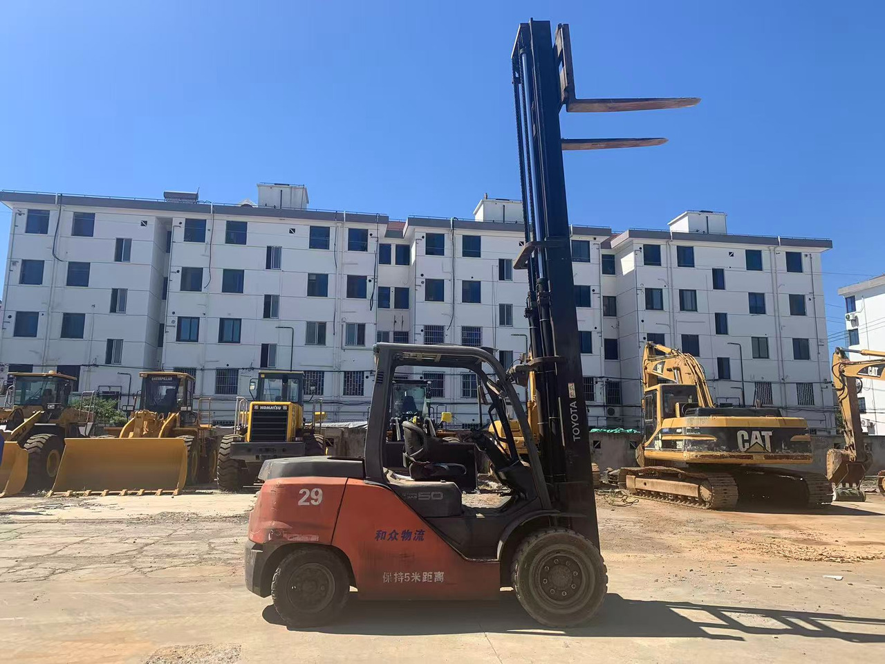 Toyota Forklift 5 ton Diesel Forklift FD50 with 5m High Mast - 디젤 지게차 : 사진 3 Toyota Forklift 5 ton Diesel Forklift FD50 with 5m High Mast - 디젤 지게차 : 사진 3