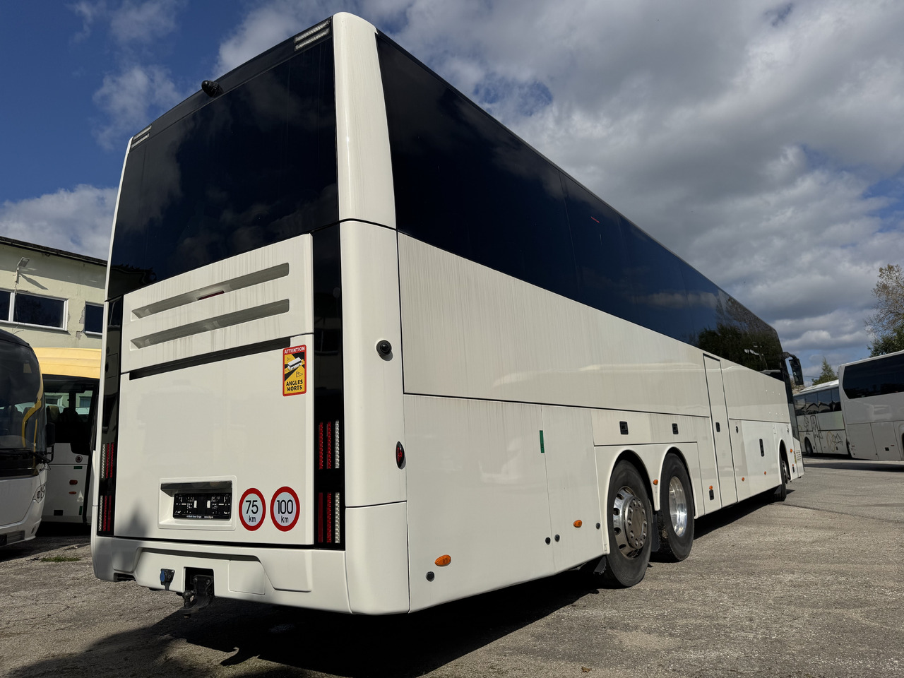 Van Hool EX17H - 대형 버스 : 사진 2 Van Hool EX17H - 대형 버스 : 사진 2