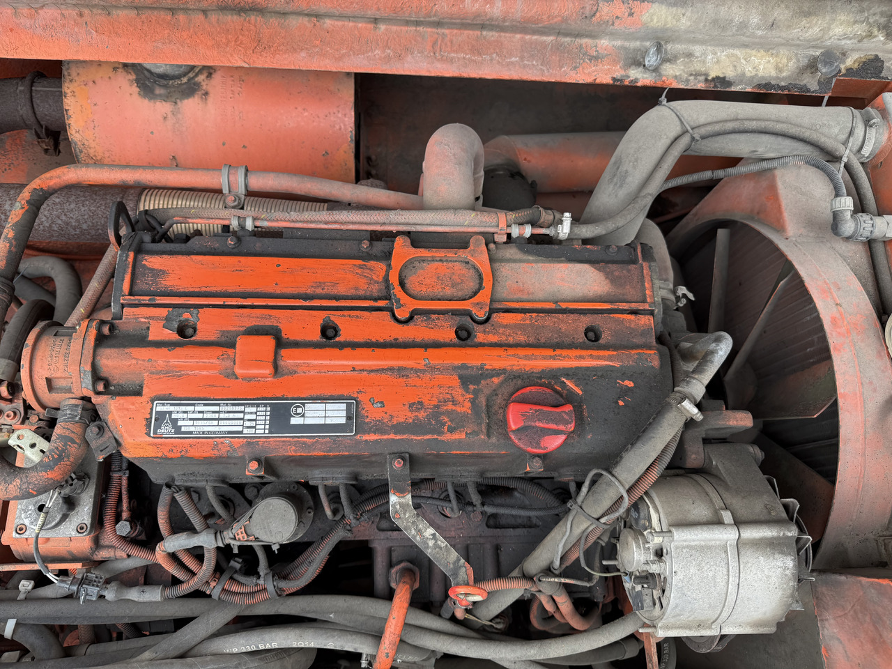 DEUTZ BF4M1013E - 엔진 휠 굴삭기 용 : 사진 2 DEUTZ BF4M1013E - 엔진 휠 굴삭기 용 : 사진 2