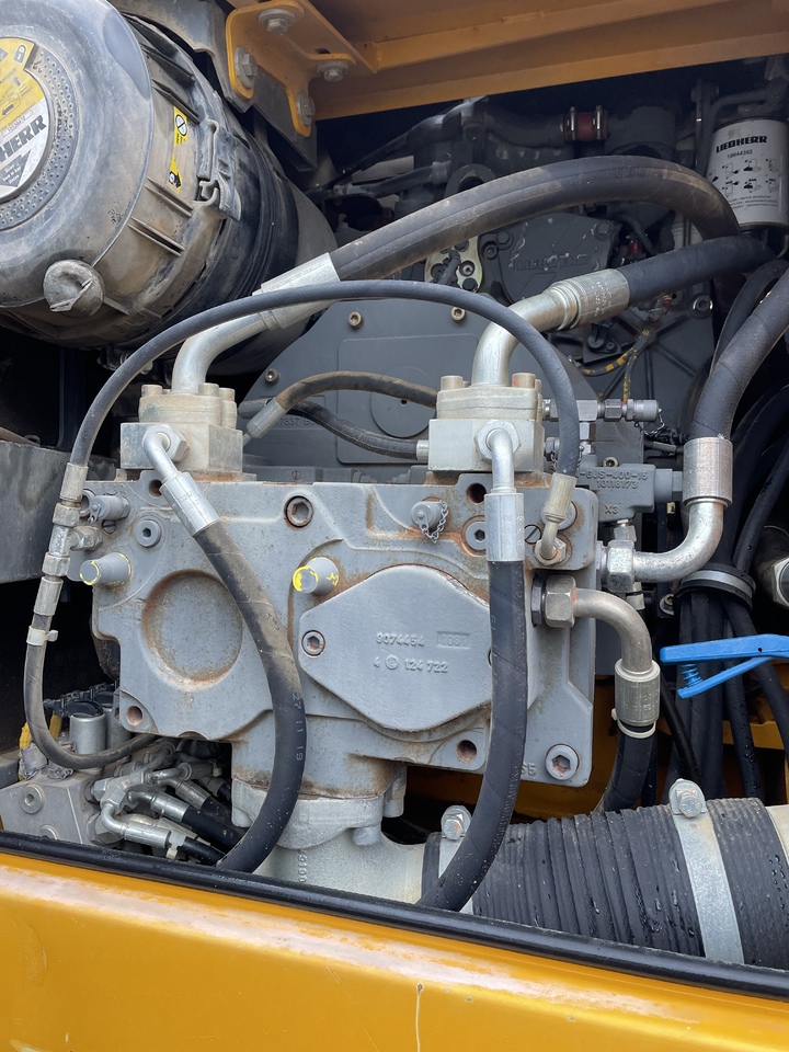 유압 펌프 건설기계 용 LIEBHERR  R926 DPVP O 108 : 사진 1