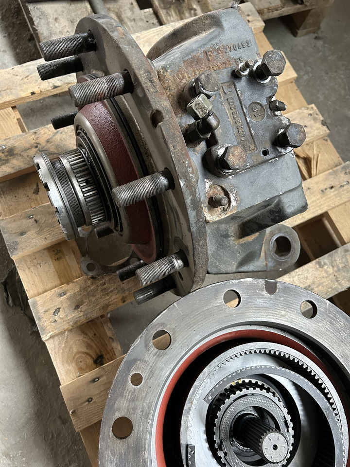 ZF APL-B355 - 파이널 드라이브 휠 굴삭기 용 : 사진 2 ZF APL-B355 - 파이널 드라이브 휠 굴삭기 용 : 사진 2