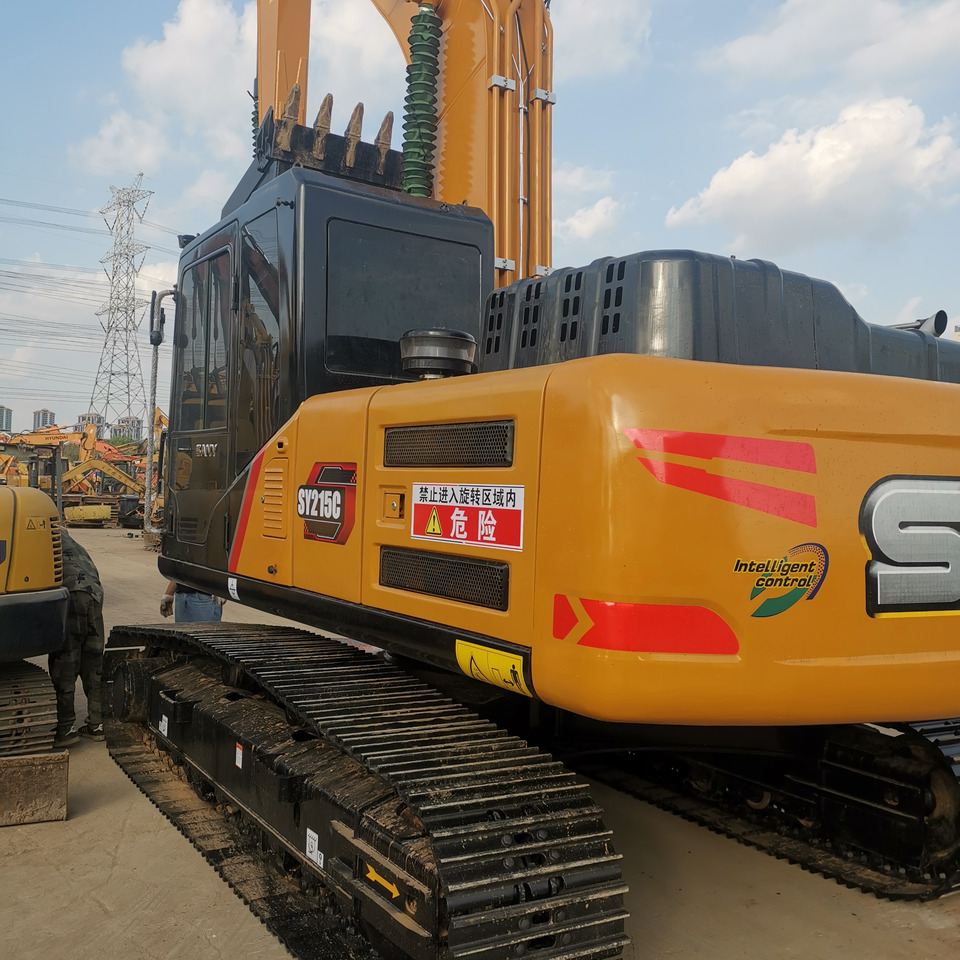 SANY SY215C - 크롤러 굴삭기 : 사진 4 SANY SY215C - 크롤러 굴삭기 : 사진 4