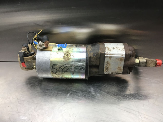 Bosch Emergency Steering Pump - 스티어링 펌프 : 사진 1 Bosch Emergency Steering Pump - 스티어링 펌프 : 사진 1