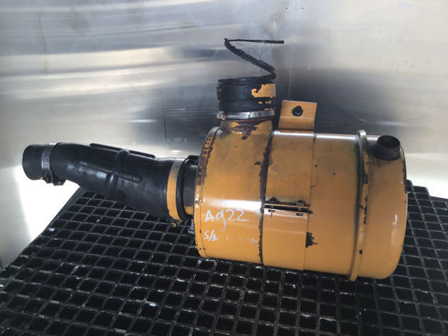 Liebherr Air Filter - 공기 필터 : 사진 1 Liebherr Air Filter - 공기 필터 : 사진 1