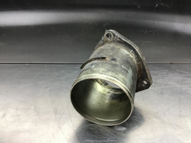 Liebherr Air Pipe - 공기 흡입 파이프 : 사진 5 Liebherr Air Pipe - 공기 흡입 파이프 : 사진 5