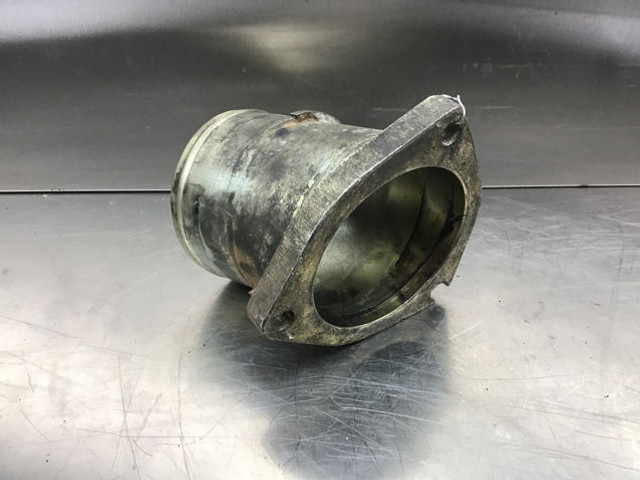 Liebherr Air Pipe - 공기 흡입 파이프 : 사진 1 Liebherr Air Pipe - 공기 흡입 파이프 : 사진 1