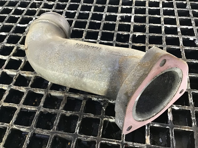 Liebherr Charge Air Elbow - 공기 흡입 파이프 : 사진 1 Liebherr Charge Air Elbow - 공기 흡입 파이프 : 사진 1