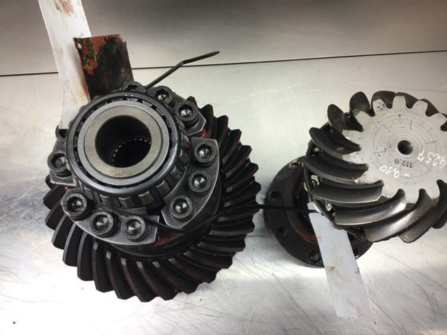 Liebherr Differential - 차동기어 : 사진 2 Liebherr Differential - 차동기어 : 사진 2