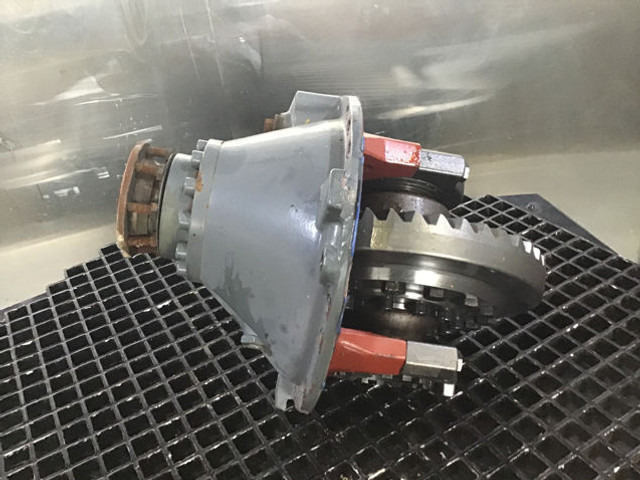 Liebherr Differential - 차동기어 : 사진 3 Liebherr Differential - 차동기어 : 사진 3