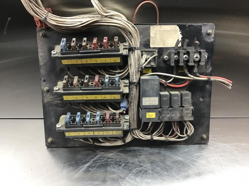 Liebherr E-Board - 전기 설비 건설기계 용 : 사진 1 Liebherr E-Board - 전기 설비 건설기계 용 : 사진 1