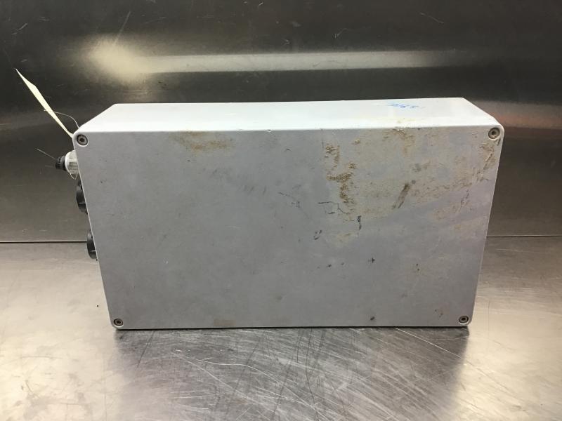 Liebherr E50 Box - 전기 설비 건설기계 용 : 사진 1 Liebherr E50 Box - 전기 설비 건설기계 용 : 사진 1