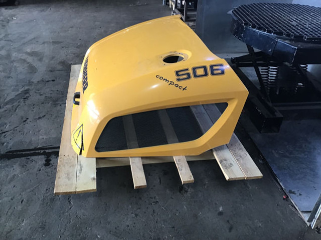 Liebherr Engine Hood - 차양 : 사진 3 Liebherr Engine Hood - 차양 : 사진 3