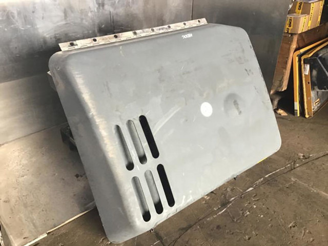 Liebherr Engine Hood - 차양 : 사진 5 Liebherr Engine Hood - 차양 : 사진 5