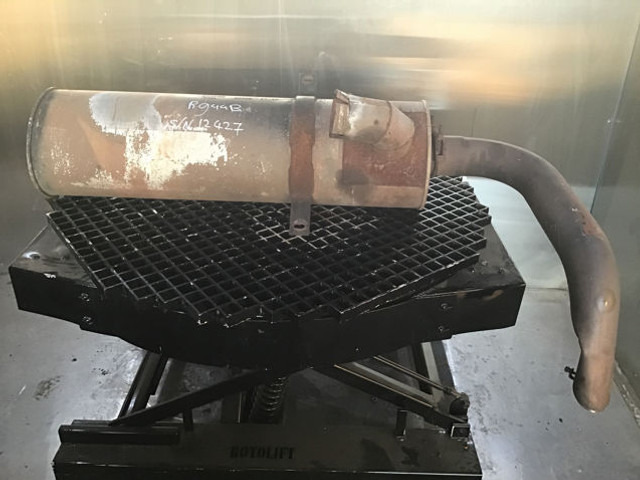 Liebherr Exhaust Silencer - 머플러 : 사진 1 Liebherr Exhaust Silencer - 머플러 : 사진 1