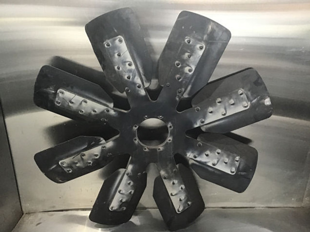Liebherr Fan Blade - 냉각 시스템 : 사진 2 Liebherr Fan Blade - 냉각 시스템 : 사진 2