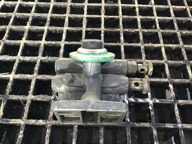 연료 시스템 Liebherr Fuel Filter Head : 사진 9