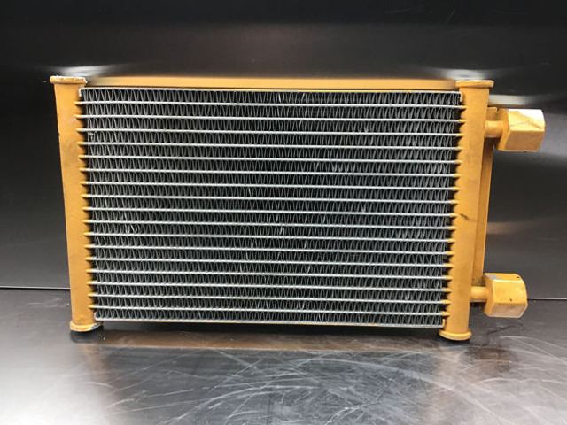 Liebherr Fuelcooler - 오일 쿨러 : 사진 1 Liebherr Fuelcooler - 오일 쿨러 : 사진 1