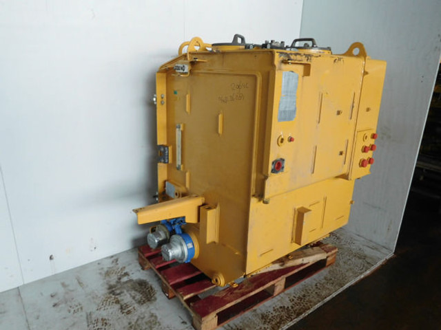 Liebherr Hydraulic Tank - 유압 탱크 : 사진 2 Liebherr Hydraulic Tank - 유압 탱크 : 사진 2