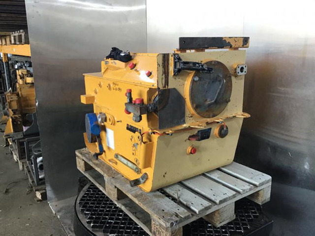 Liebherr Hydraulic Tank - 유압 탱크 : 사진 3 Liebherr Hydraulic Tank - 유압 탱크 : 사진 3