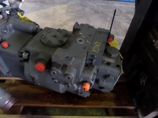 Liebherr LMV140 - 유압 모터 : 사진 1 Liebherr LMV140 - 유압 모터 : 사진 1