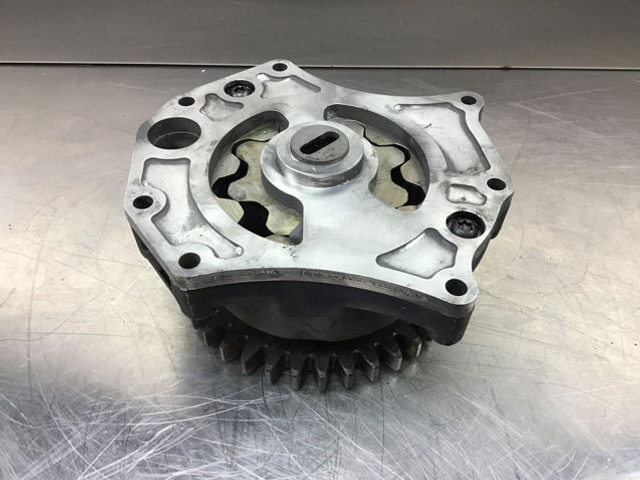 Liebherr Lube Oil Pump - 오일 펌프 : 사진 1 Liebherr Lube Oil Pump - 오일 펌프 : 사진 1