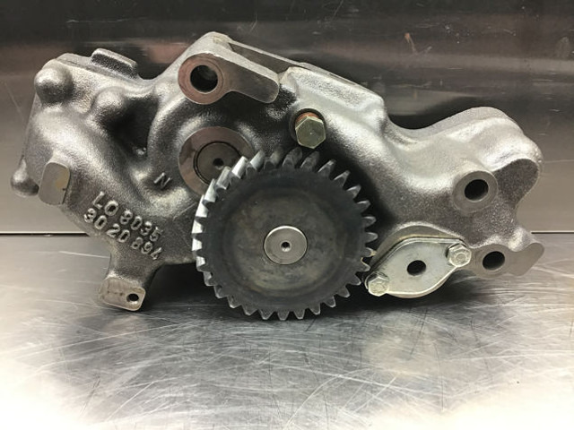 Liebherr Oil Pump - 오일 펌프 : 사진 1 Liebherr Oil Pump - 오일 펌프 : 사진 1