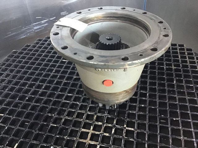 Liebherr Output Shaft Housing - 휠 허브 : 사진 4 Liebherr Output Shaft Housing - 휠 허브 : 사진 4