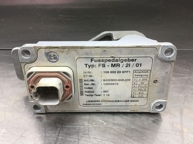 Liebherr Pedal - 페달 : 사진 3 Liebherr Pedal - 페달 : 사진 3